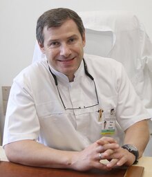 Директор Минского научно-практического центра хирургии, трансплантологии и гематологии, доктор медицинских наук, профессор, член-корреспондент Национальной академии наук Беларуси Олег Руммо