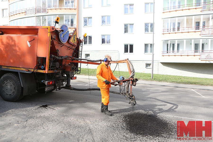 Поршень мотоцикл Минск (2 - ремонт) d. = 52.4 мм (В комплекте: кольца, пальцы, стопорные кольца)