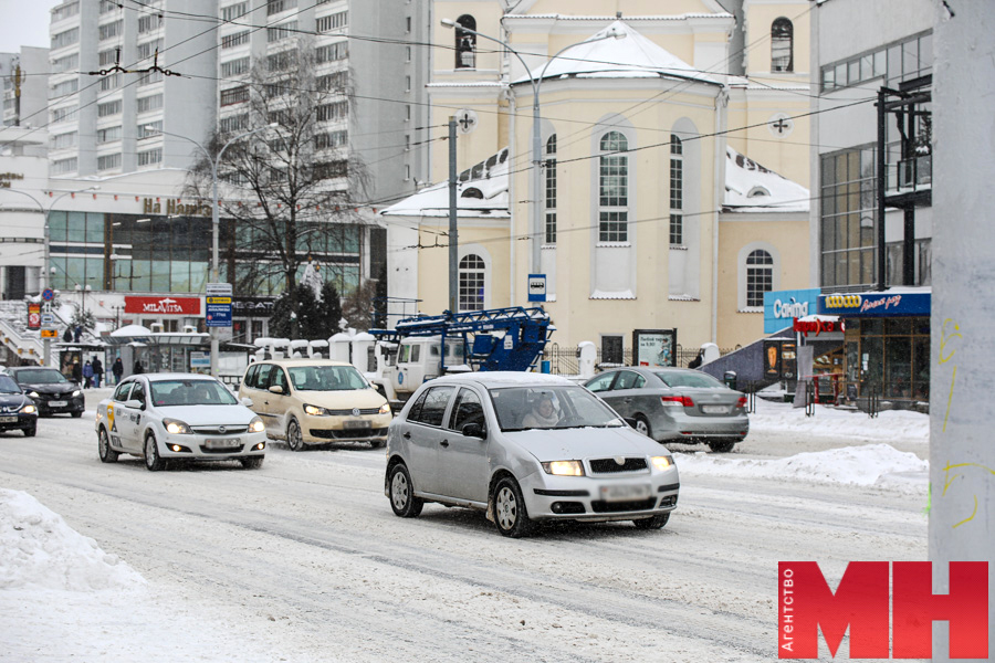 В Минтрансе напомнили, как водителям нужно вести себя за рулем в гололедицу 1 pavel rusak 19 of 19
