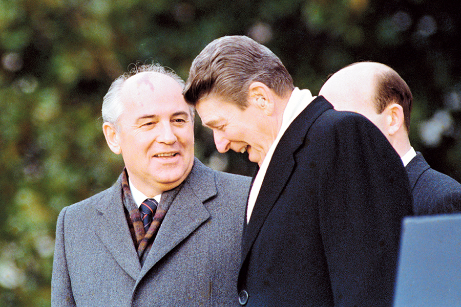 Ronald Rejgan i Mihail Gorbachev