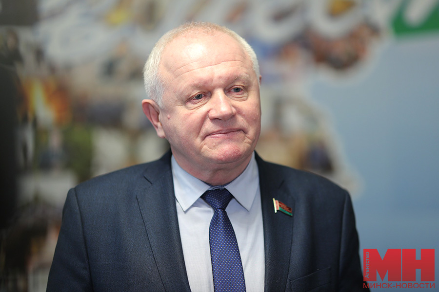 Сергей Дик