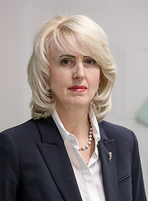 Senator Tatyana Runecz