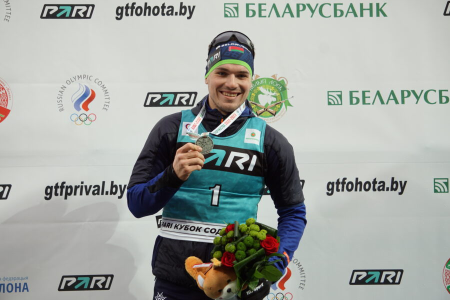 lazovskij s medalyu 1