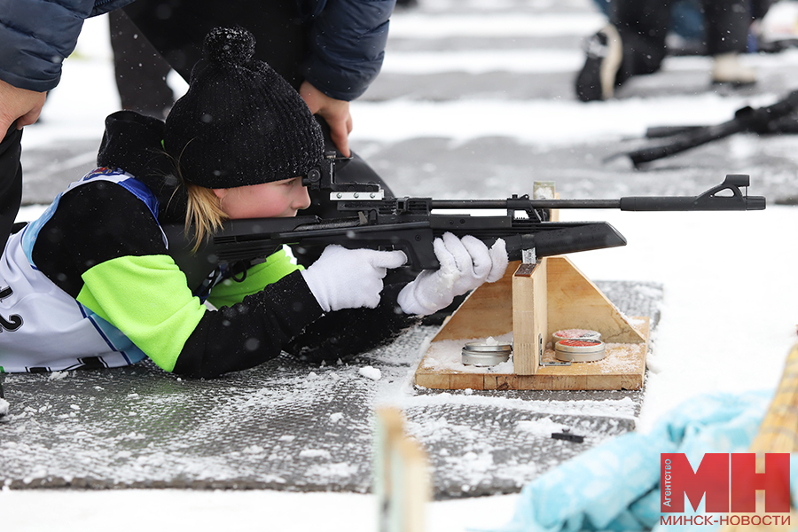 sport biatlon snezhnyj snajper pozhoga 17 kopiya