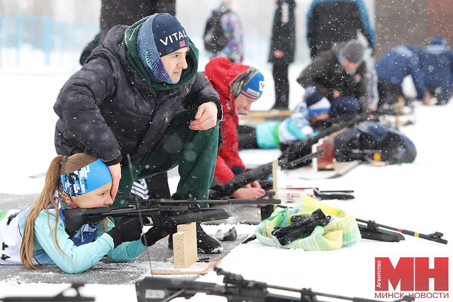 sport biatlon snezhnyj snajper pozhoga 18 kopiya