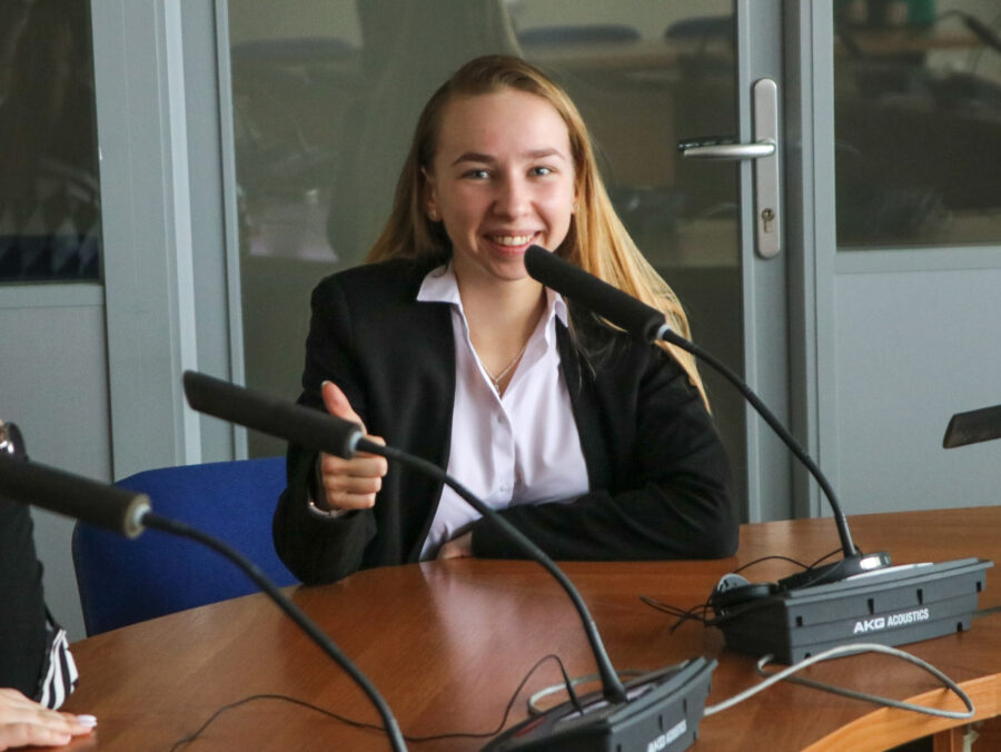 obrazovanie vuz studenty stolyarov 03 scaled e1680022200306