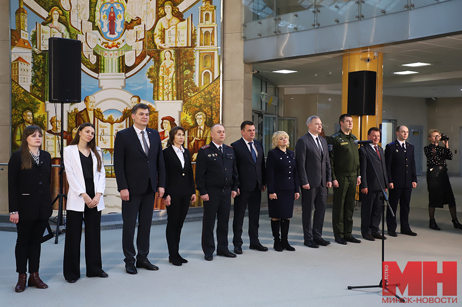 prazdniki den konstituczii pervomajskij rajon malinovskaya 3 kopiya