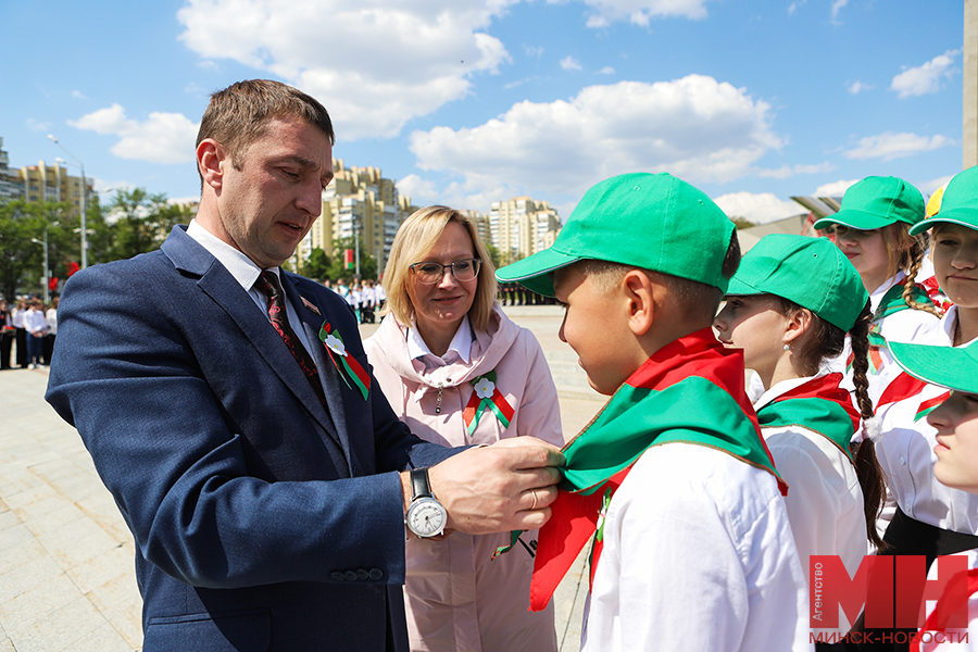 mgik vozlozhenie ko dnyu gerba i flaga pozhoga 21 kopiya