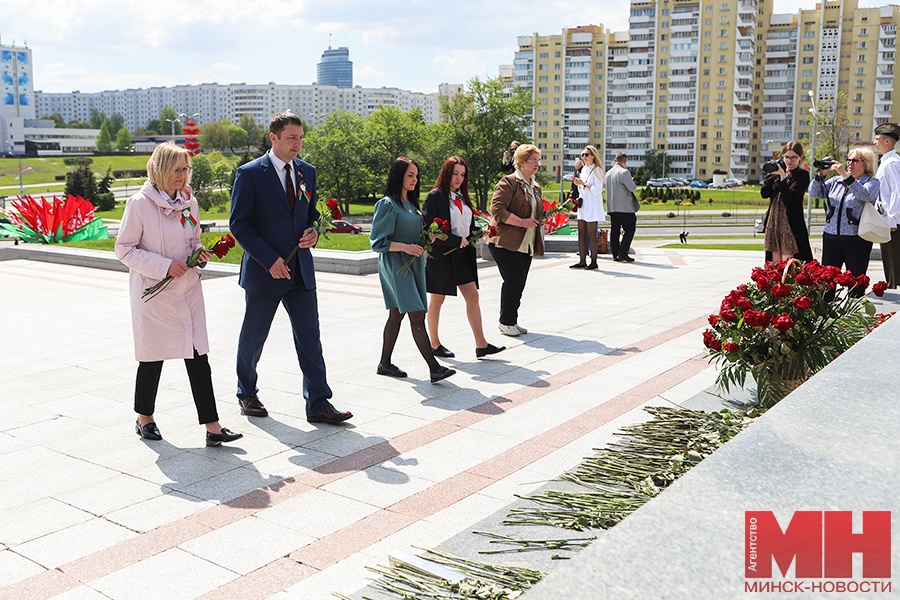 mgik vozlozhenie ko dnyu gerba i flaga pozhoga 38 kopiya