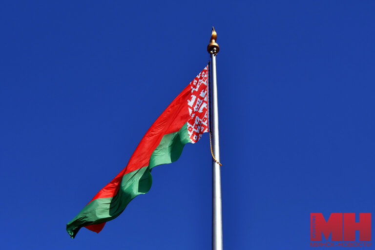 prazdniki den gerba i flaga mozolevskij 09 kopiya 1