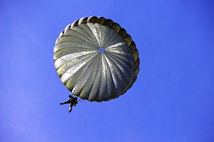 skydiver gf8df8b511 1280