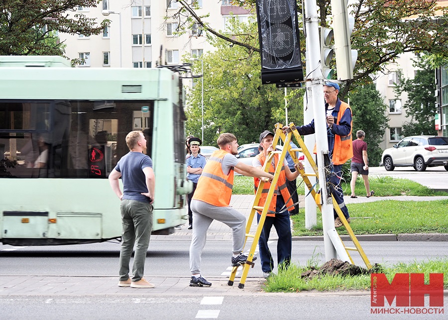 01 08 2023 transport otkrytie eksperimentalnogo svetofora mozolevskij 02 kopiya