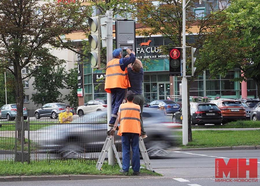 01 08 2023 transport otkrytie eksperimentalnogo svetofora mozolevskij 13 kopiya