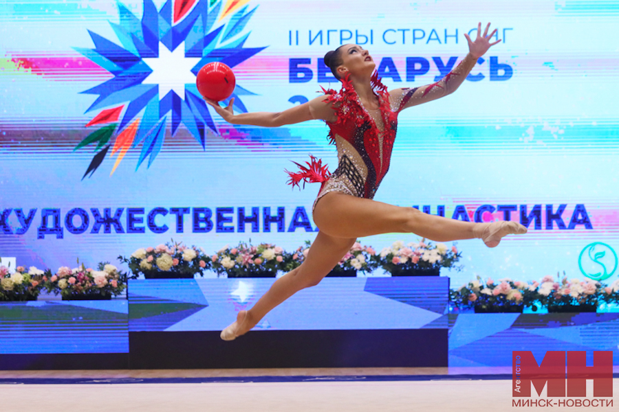 sport gimnastmka sorevnovaniya stolyarov 01 kopiya