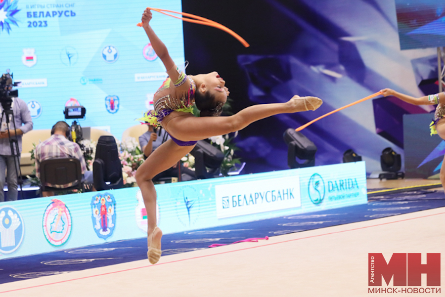 sport gimnastmka sorevnovaniya stolyarov 08 kopiya