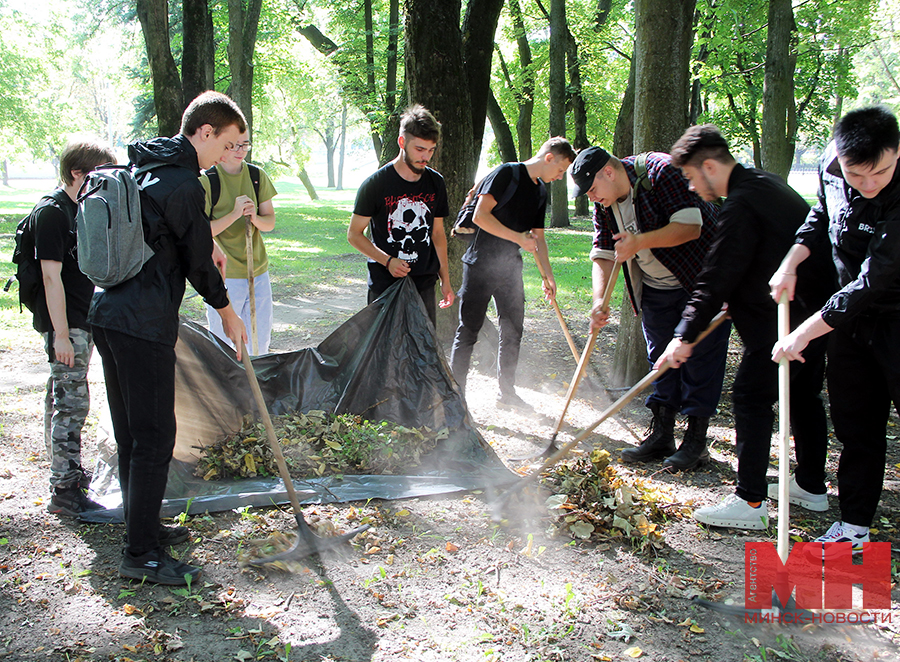 06 09 2023 minsk skver kazeya brsm uborka skvera sarveta08 kopiya