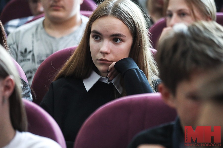 Развитие Минска, экология, реконструкция парков. Что обсуждалось на встрече В. Кухарева с молодежью 9 izobrazhenie viber 2023 09 27 21 52 44 780