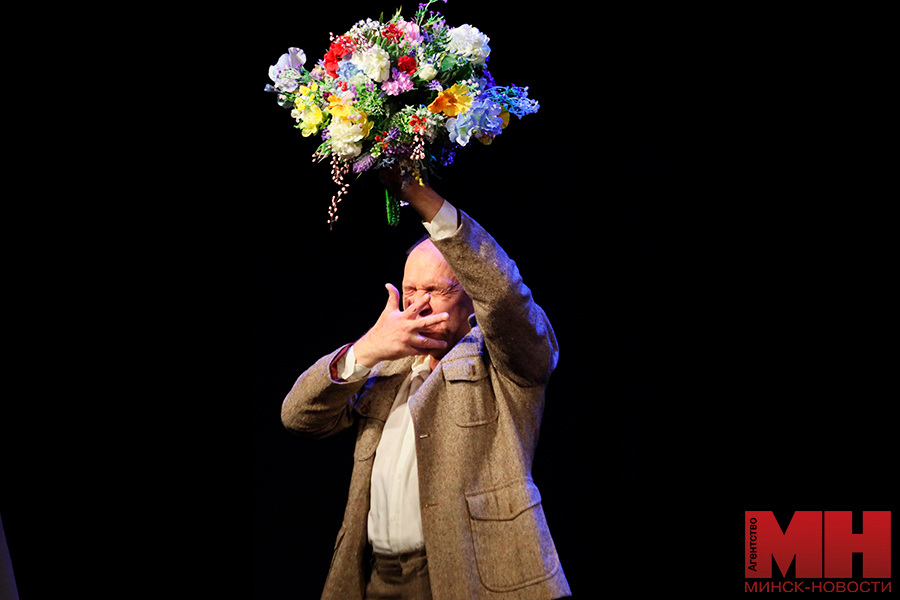 kultura teatr komediya stolyarov 23 kopiya 2