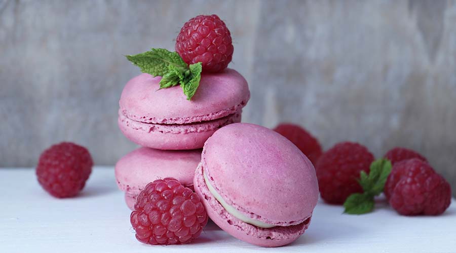 macarons 2548810 1280