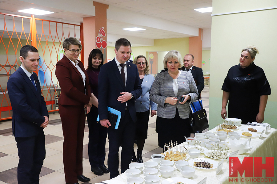 14 11 2023 obrazovanie pitanie v sadah i shkolah malinovskaya 54 kopiya