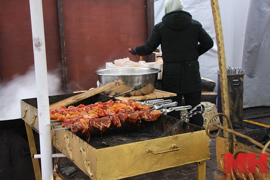 24 12 2023 ploshhadka u dvorcza sporta yarmarka sarveta604 kopiya