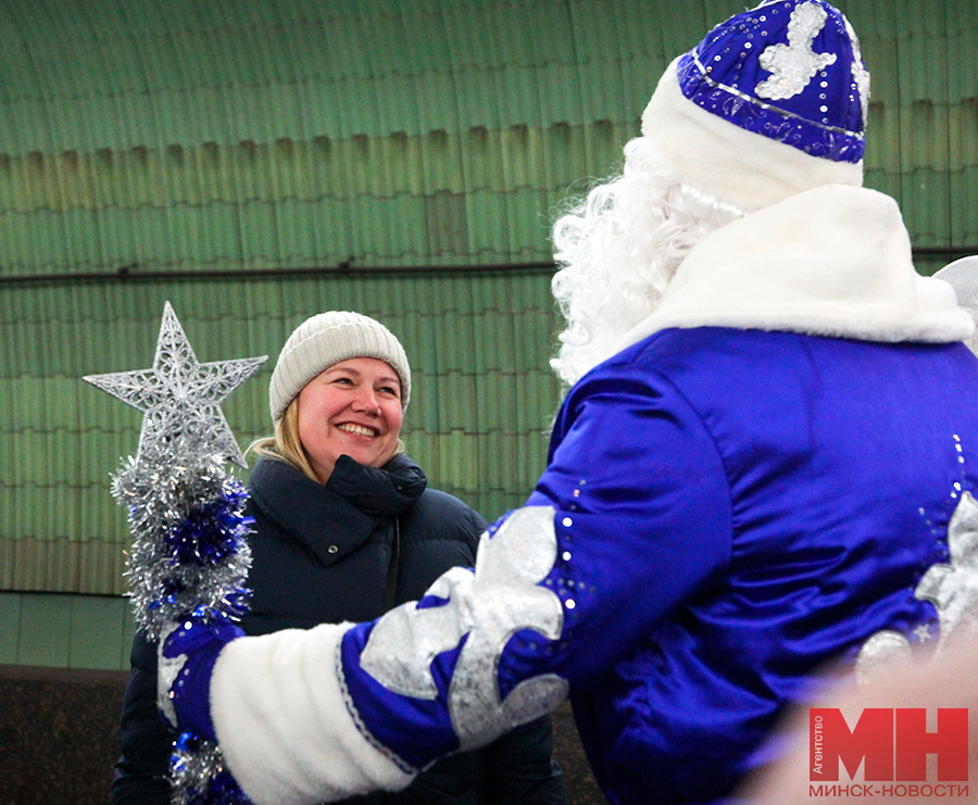 prazdniki novyj god metro stolyarov 41