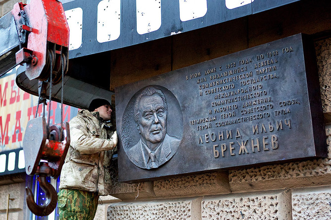 Первый киносеанс, смерть Есенина и «реабилитация» новогодней елки. Этот день в истории: 28 декабря 5 tass 6102766 pic668 668x444 51368