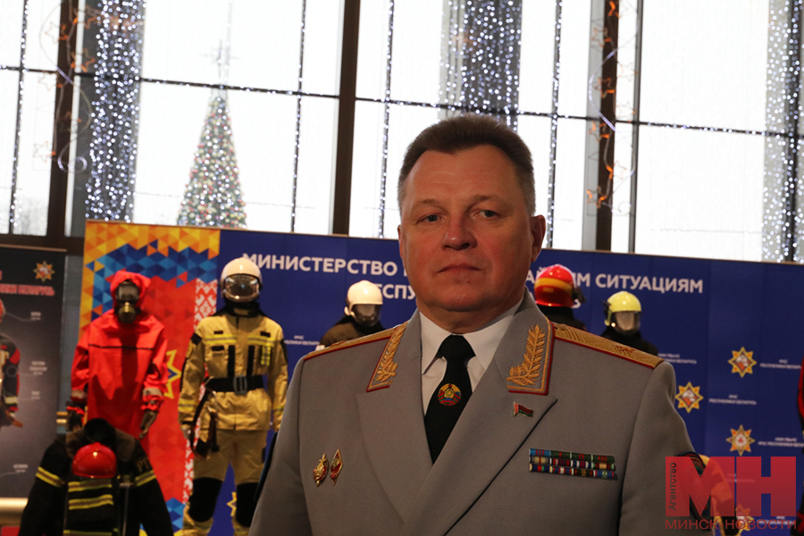siloviki mchs konczert stolyarov 11 kopiya