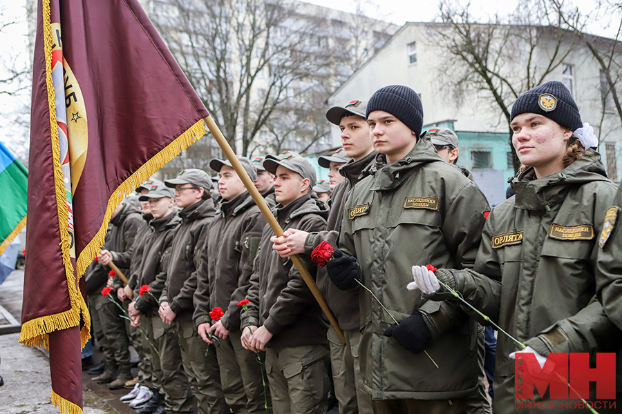 23 02 2024 gorod memorialnaya doska zhurbe pozhoga kopiya