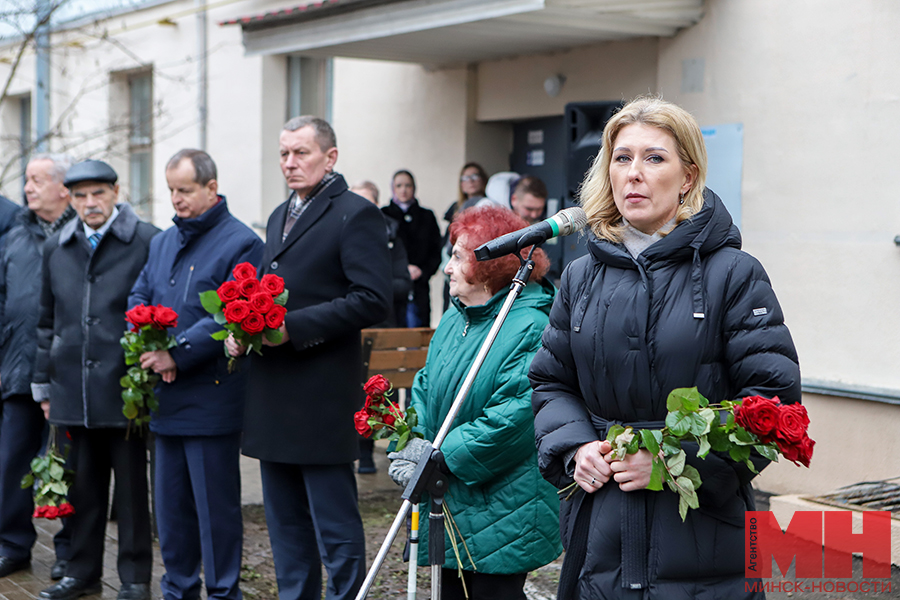 23 02 2024 gorod memorialnaya doska zhurbe pozhoga 02 kopiya