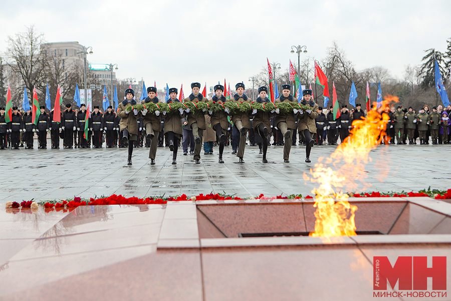 23 02 2024 gorod vozlozhenie pl pobedy pozhoga 04 kopiya