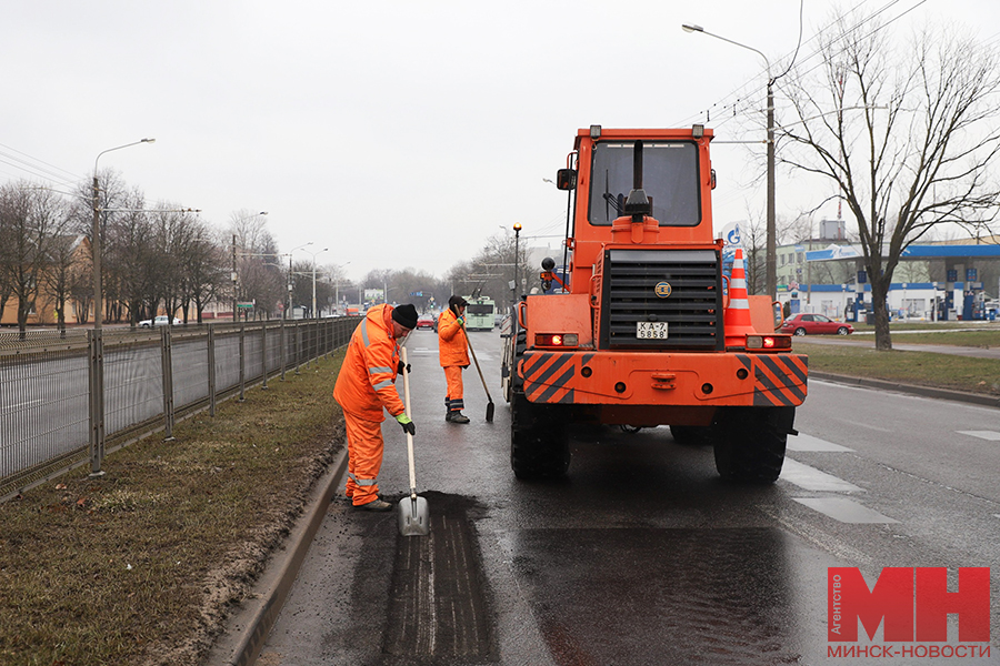 13 03 2024 zhkh remont dorog remavtodor malinovskaya20 kopiya