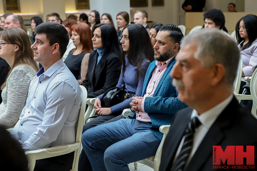 14 03 2024 siloviki – prisyaga inostranczev o grazhdanstve rb pozhoga 04 kopiya