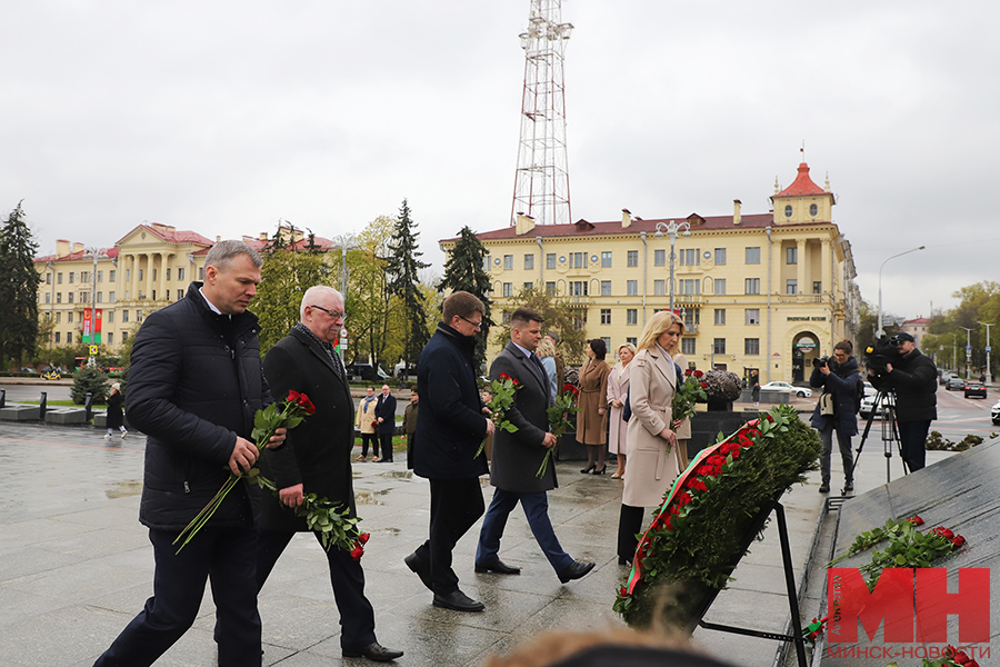 24 04 2024 politika vozlozhenie vns malinovskaya 38 kopiya