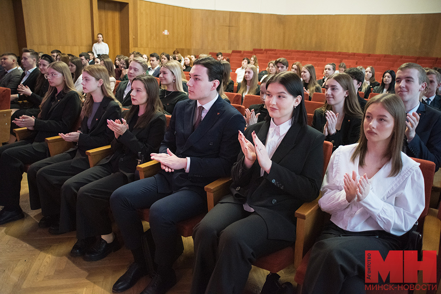 26 04 2024 brsm proekt molodezhnyj parlament miczevich 11 kopiya