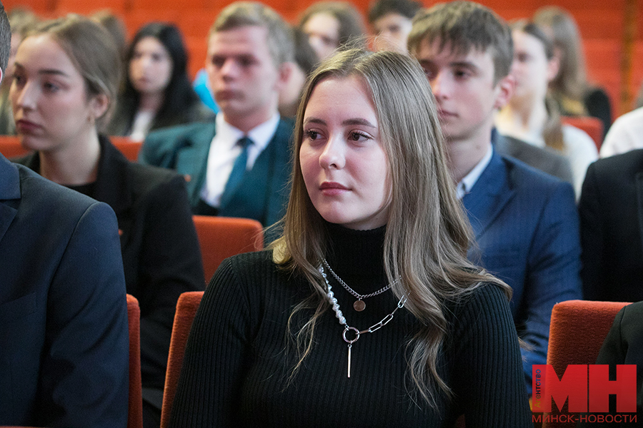 26 04 2024 brsm proekt molodezhnyj parlament miczevich 2 kopiya