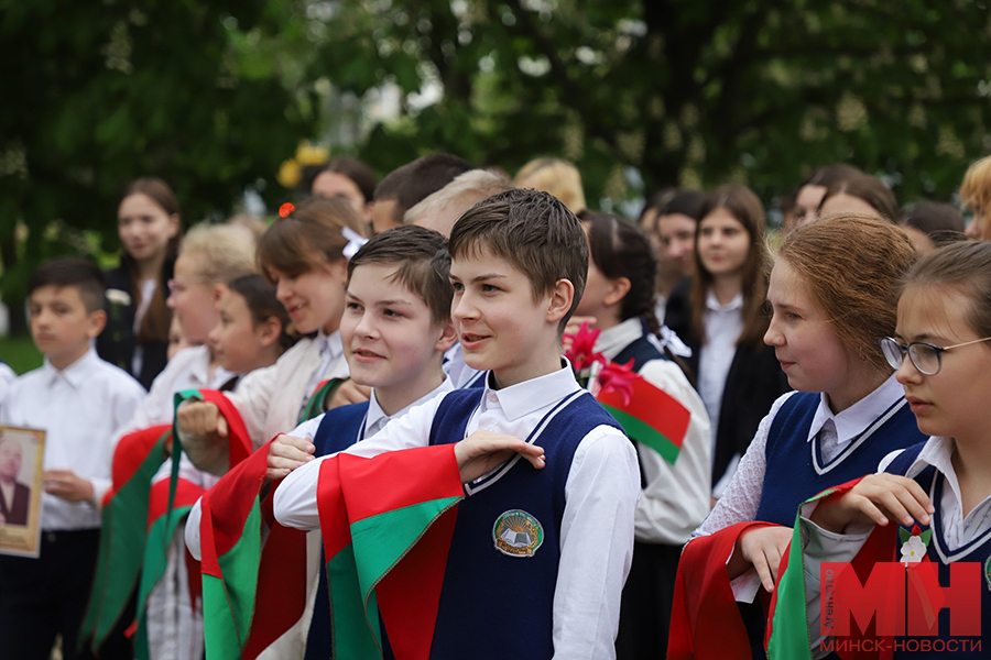 06 05 2024 istoriya vozlozhenie k barelefu n rafieva vov pamyat malinovskaya 35 kopiya