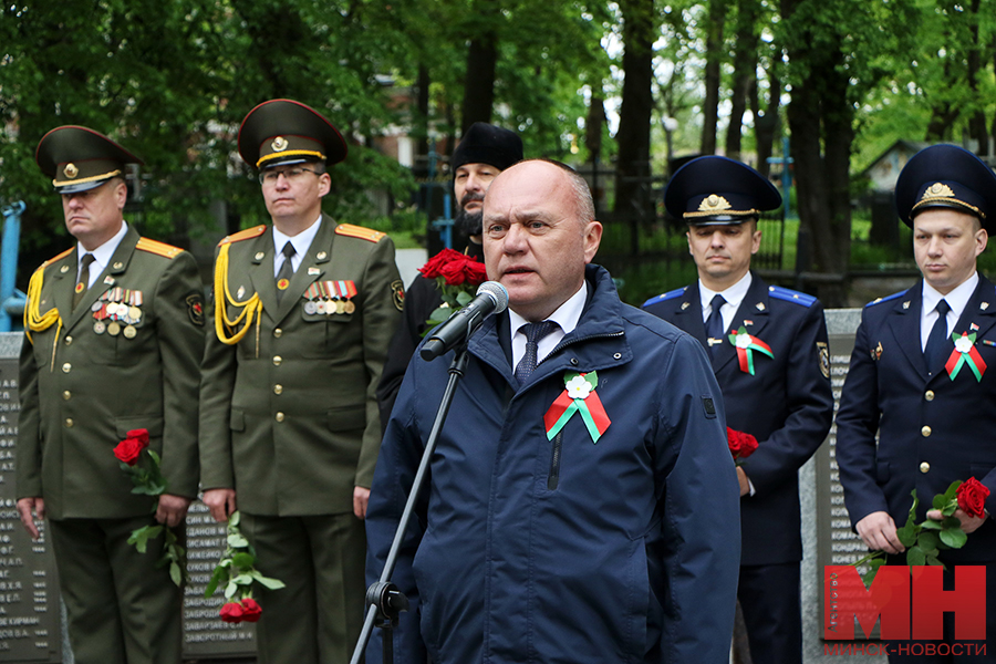 07 05 2024 istoriya voennoe kladbishhe miting rekviem mozolevskij 13 kopiya