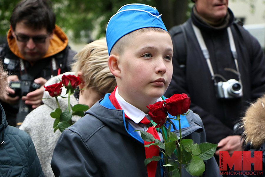 07 05 2024 istoriya voennoe kladbishhe miting rekviem mozolevskij 16