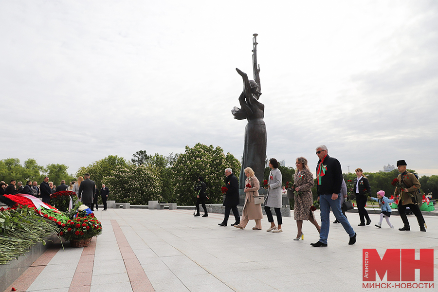 09 05 2024 mgik vozlozhenie stela den pobedy malinovskaya30 kopiya