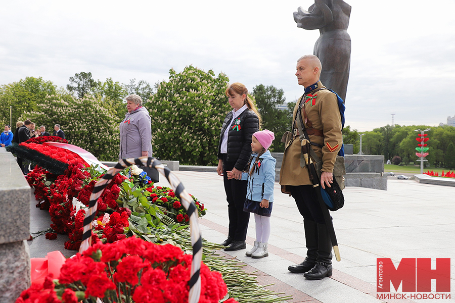 09 05 2024 mgik vozlozhenie stela den pobedy malinovskaya32 kopiya