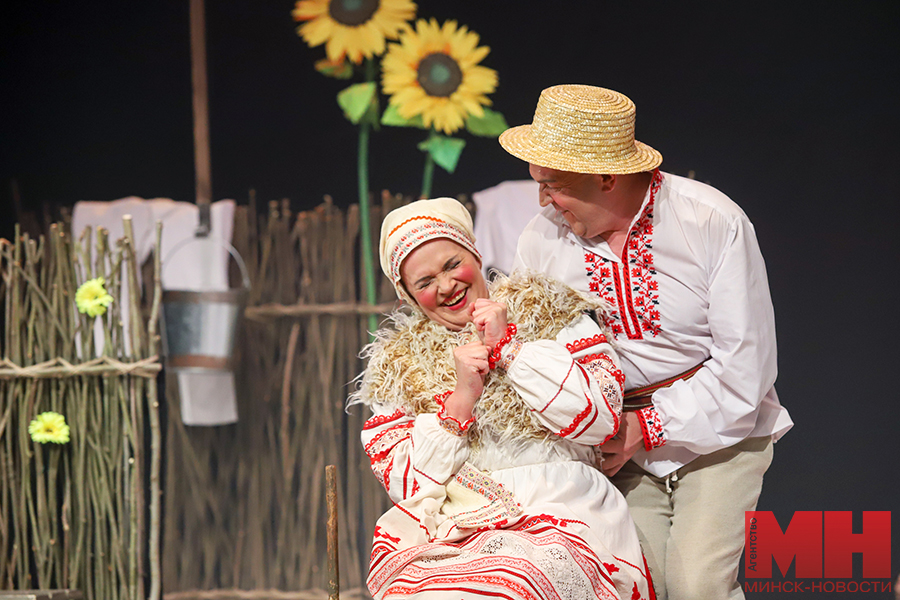 17 05 2024 kultura – teatr spektakl komediya pozhoga 07 kopiya