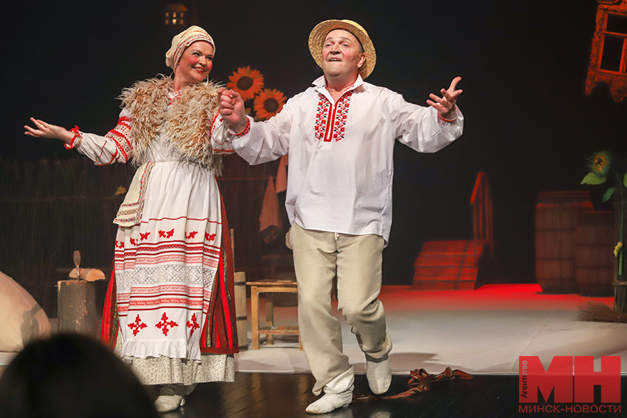 17 05 2024 kultura – teatr spektakl komediya pozhoga 11 kopiya