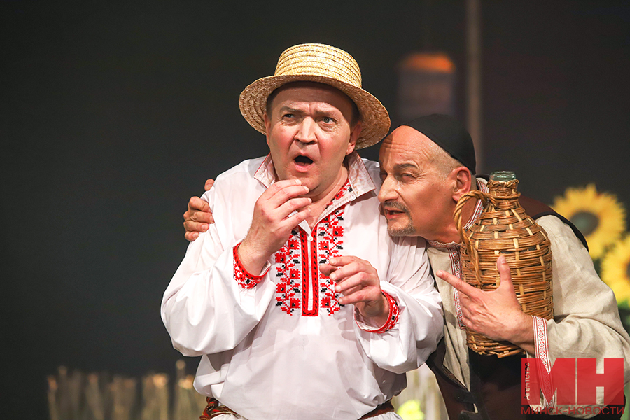 17 05 2024 kultura – teatr spektakl komediya pozhoga 48 kopiya
