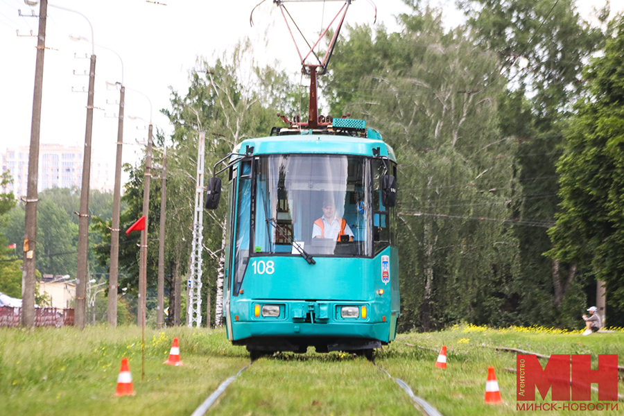 transport tramvaj sorevnovaniya stolyarov 04 kopiya