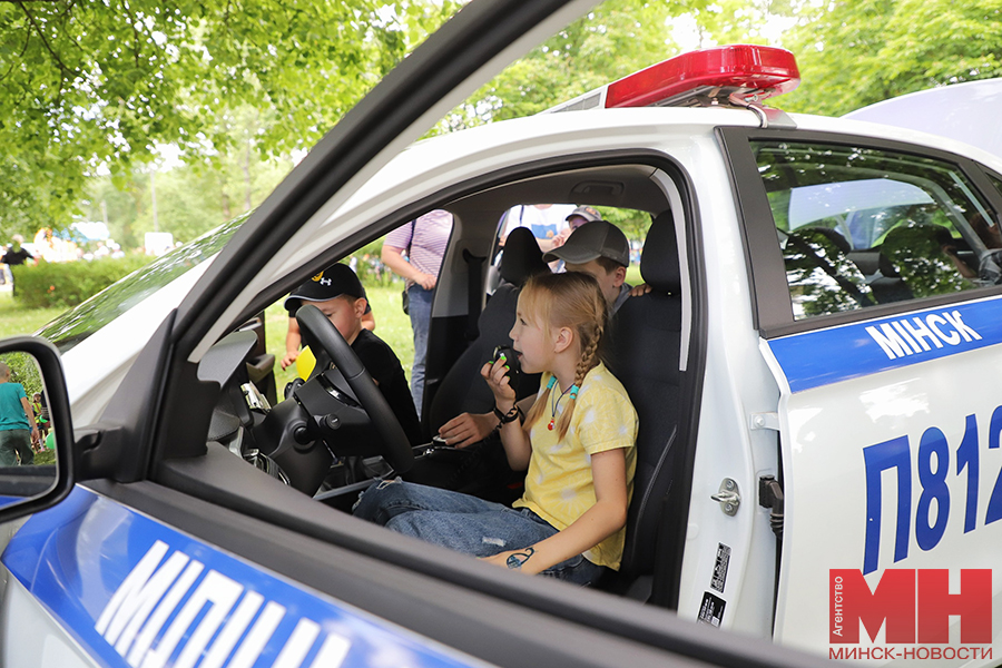 03 06 2024 prazdniki den zashhity detej v zavodskom malinovskaya08 kopiya