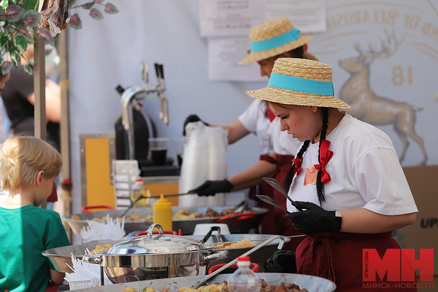 07 06 2024 prazdniki festaval naczionalnyh kultur v grodno malinovskaya 20 kopiya