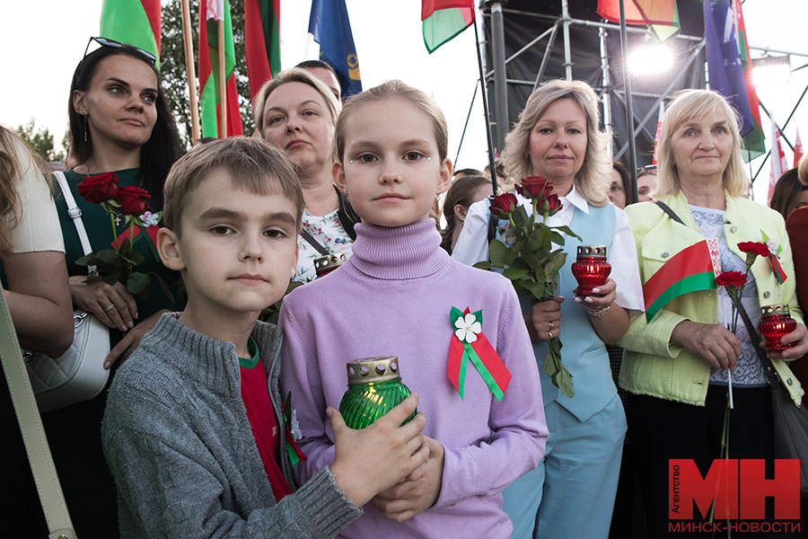 21 06 2024 politika memorial vrata pamyati miczevich 16 kopiya