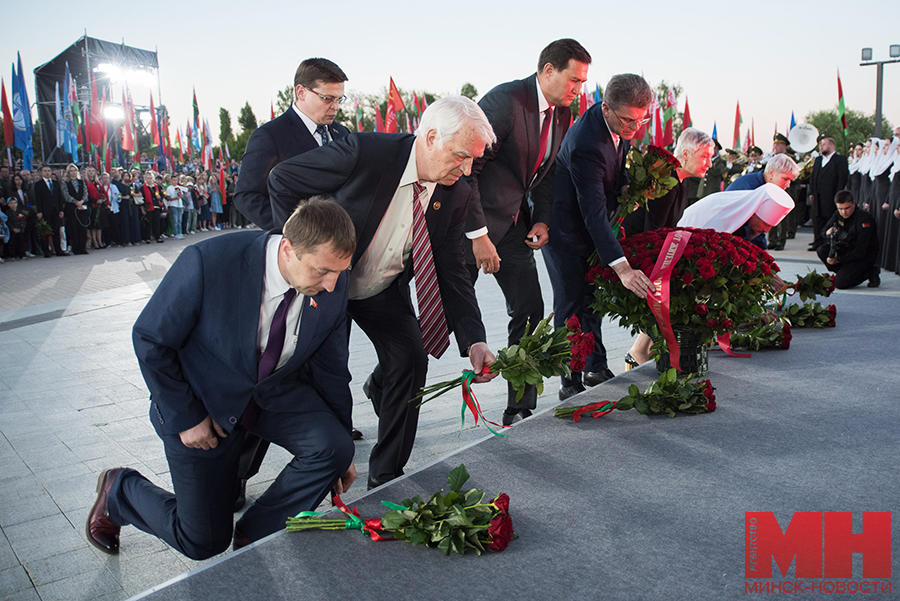 21 06 2024 politika memorial vrata pamyati miczevich 6 kopiya