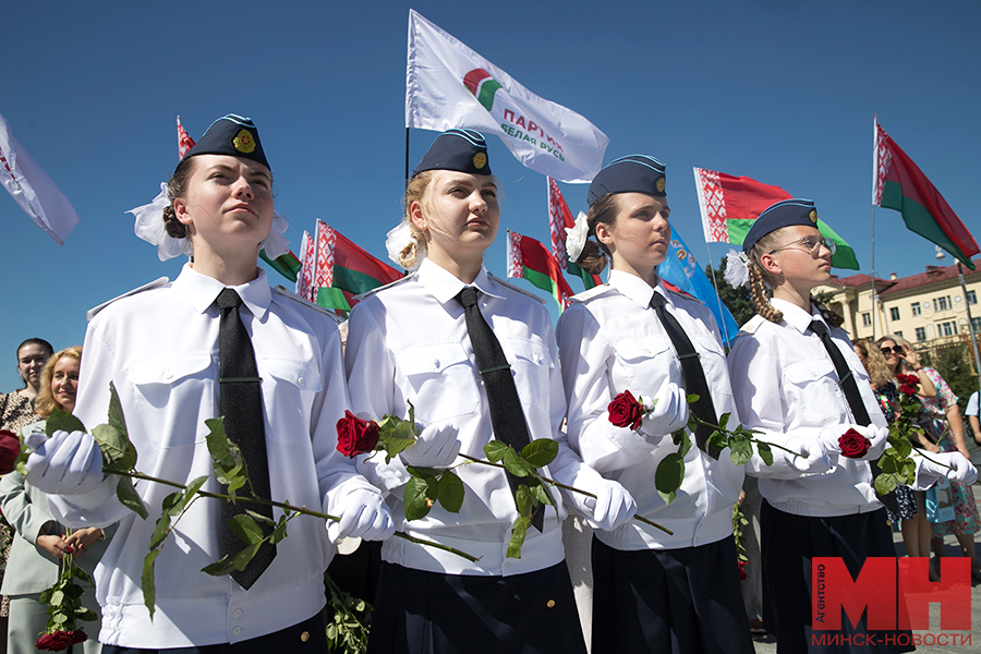 27 06 2024 politika czeremoniya kalendar i kniga pamyati miczevich 1 kopiya